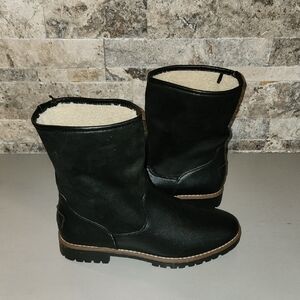 Nautica Women’s Moto Boots  Black Faux Leather Boots with Cream Lining Brand New